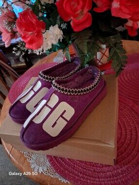 UGG Chopd Tasman  Classic Slip-On Slipper - Purple Size 10